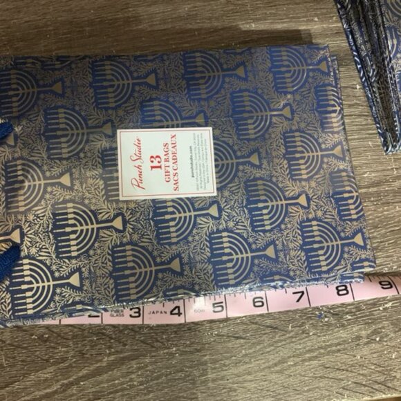 Punch Studio Chanukah gift bags ( set of 13) - Picture 5 of 5